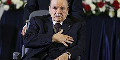 #Cezayir #Bouteflika