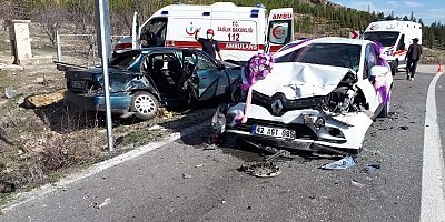 #Konya #Otomobil #Kaza #Çarpışma