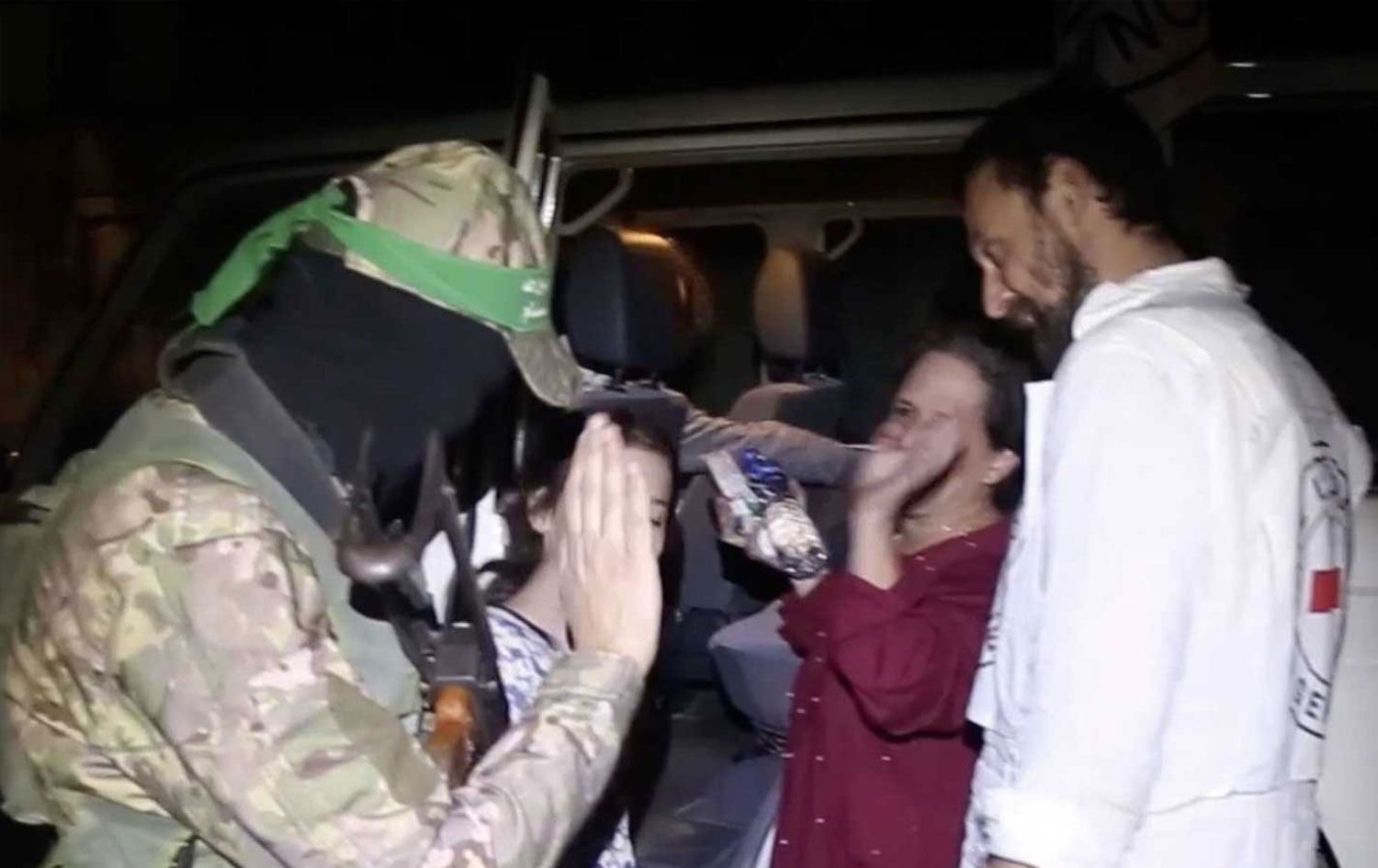 Gazze saldırısında esir İsrailli ile bağlantı tamamen kesildi