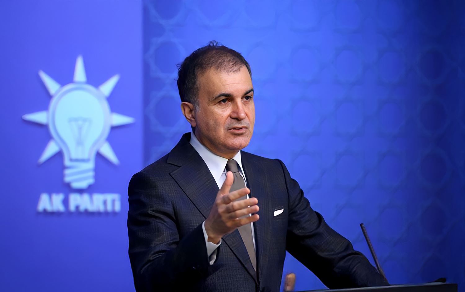 Çelik: “Özgür Özel’in dış politikadan haberi yok” - Manşet Haber