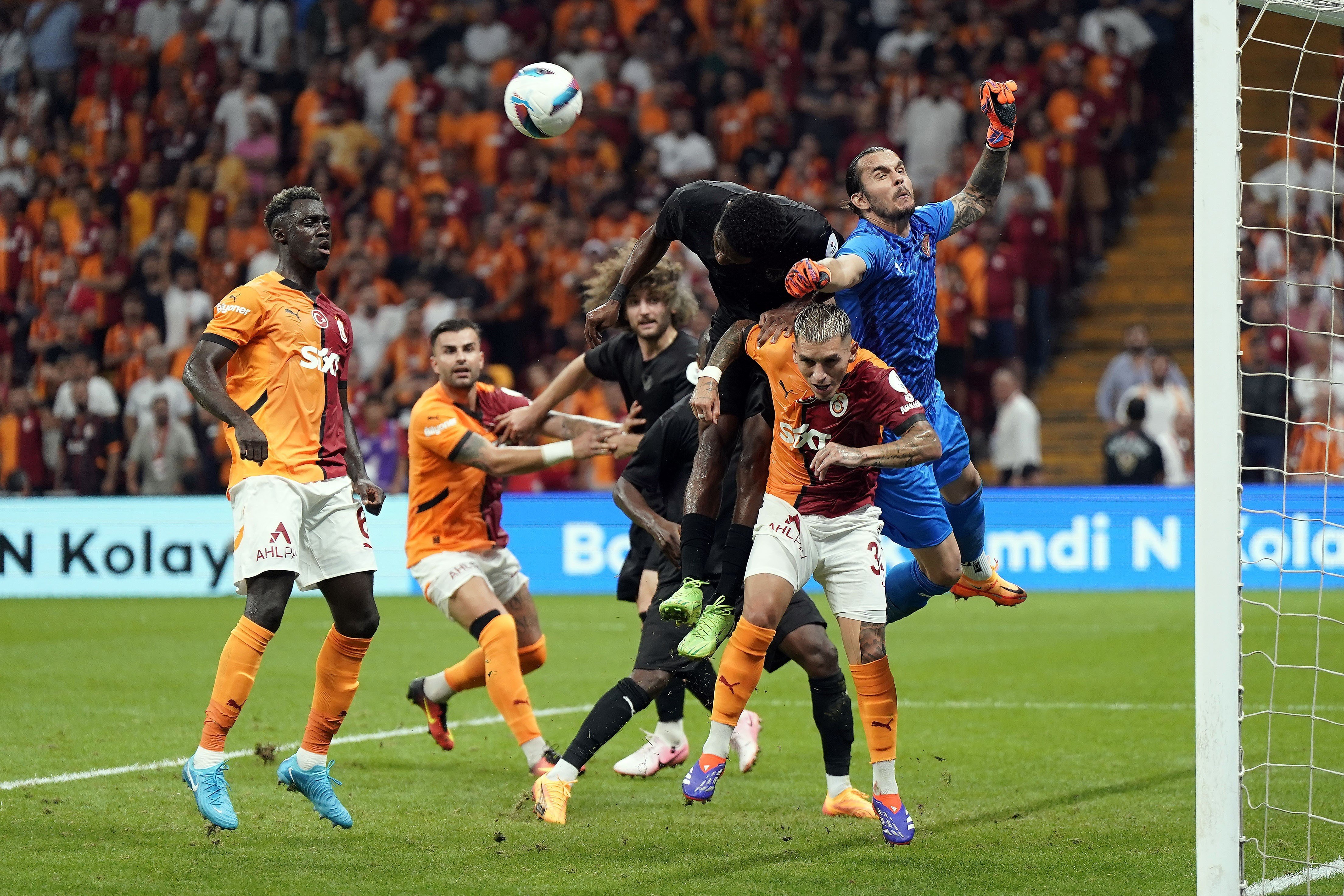 Atakaş Hatayspor ile Galatasaray 10. randevuda