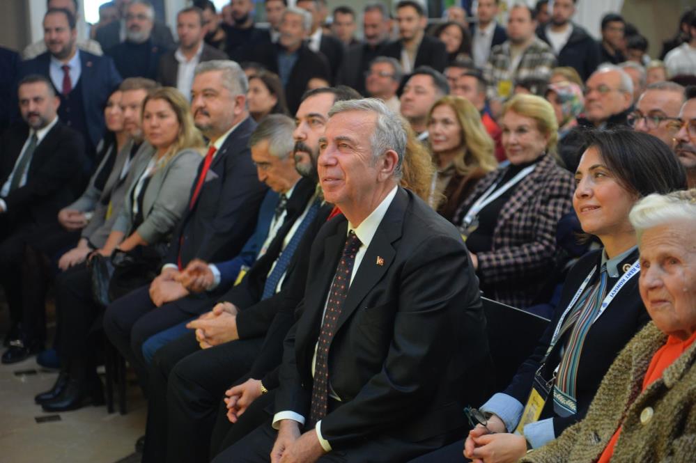 ABB Başkanı Yavaş: “Yaşlı bireylerin hayatını kolaylaştıracak tedbirler almamız gerekiyor”