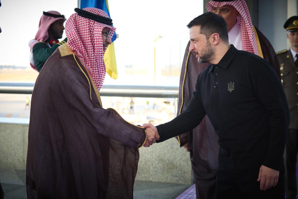 Suudi Arabistan’da Zelenskiy rüzgârı
