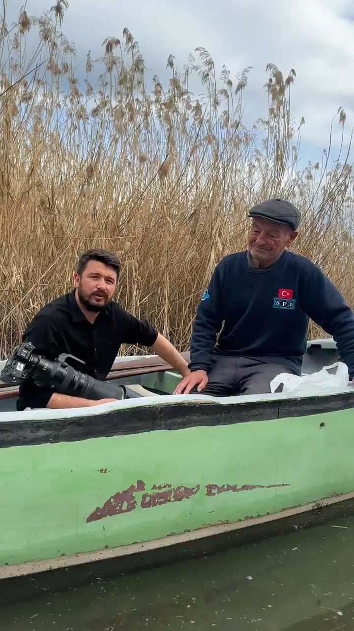 Herkes onu bekliyordu: Eşi Nazlı geldi!