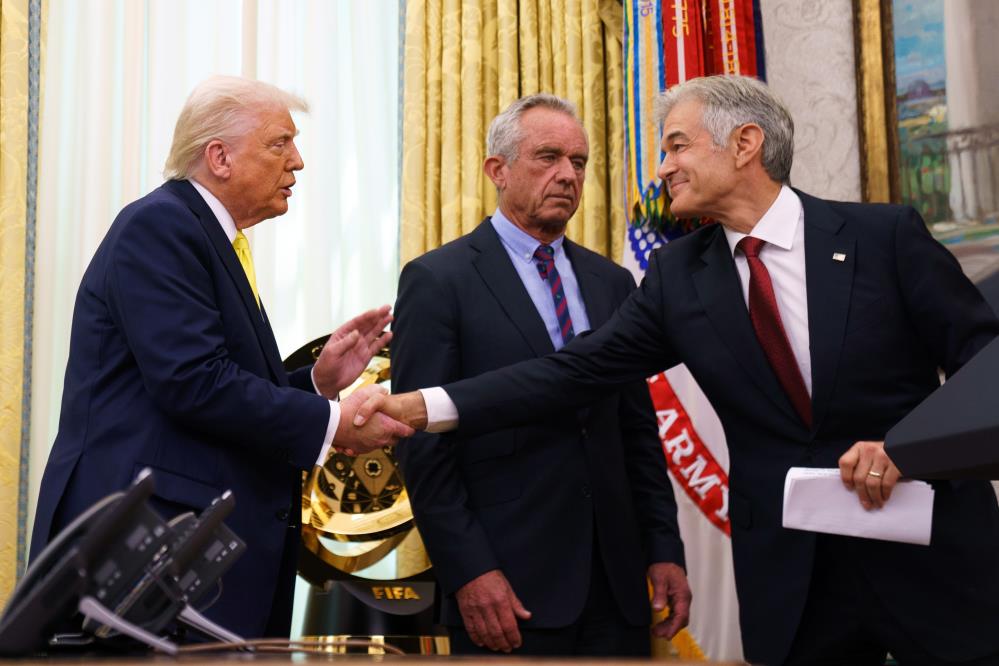 Dr. Mehmet Öz yemin etti: ABD Federal Sağlık Direktörlüğü’ne atanan ilk Türk oldu