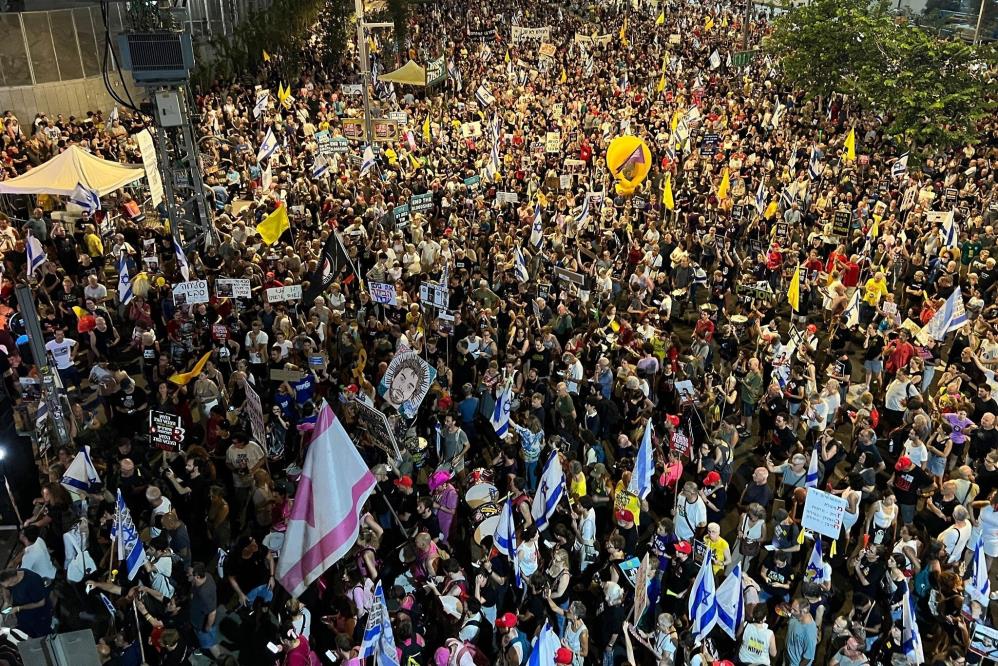 İsrail’de on binlerce kişiden Gazze protestosu: Savaşı bitirin çağrısı