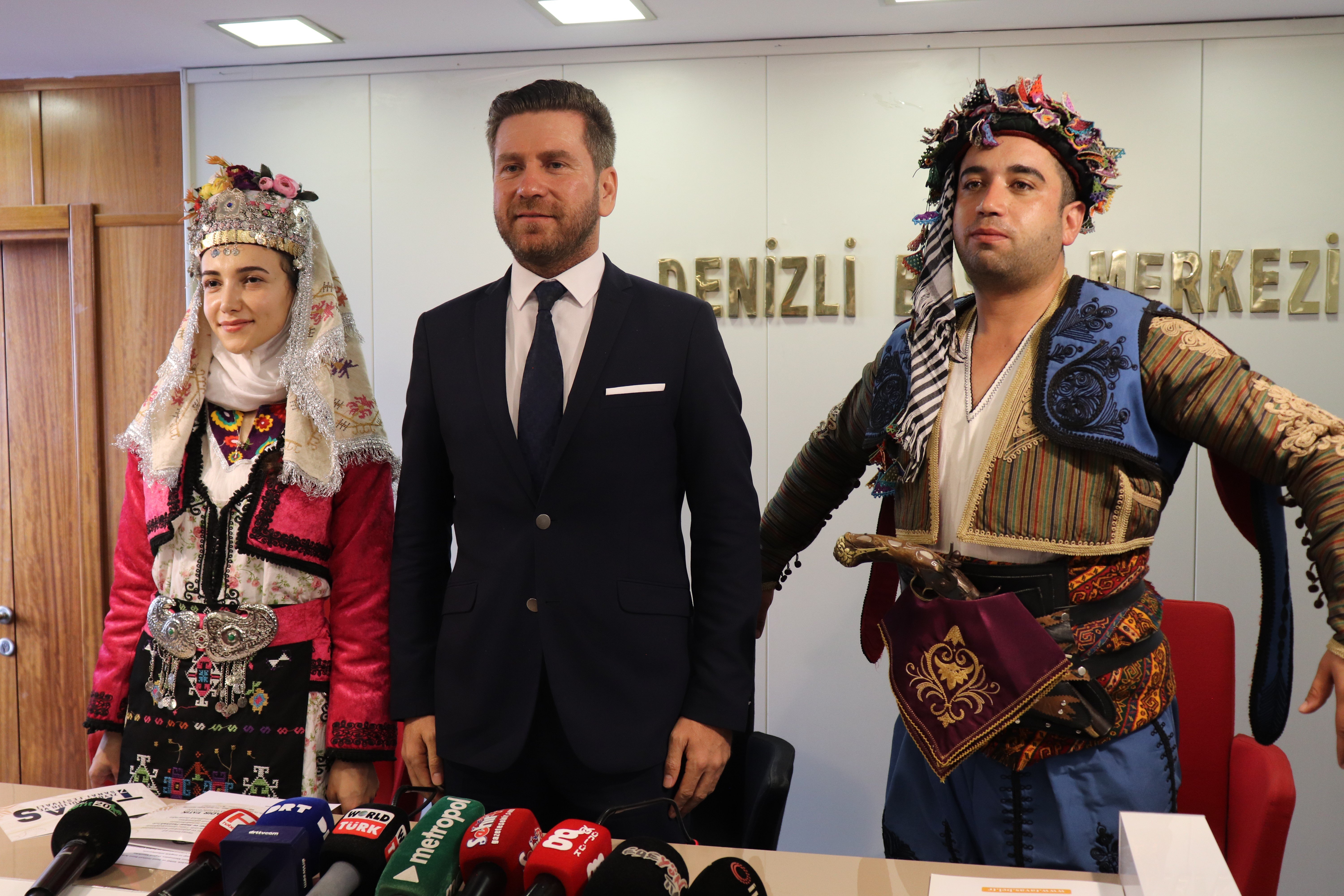 Tavas'ta 7. Zeybek Kültür ve Sanat Festivali için geri sayım başladı