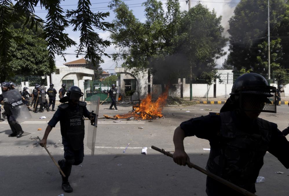 Nepal’de sosyal medya yasağı protestolarında ölü sayısı 19’a yükseldi