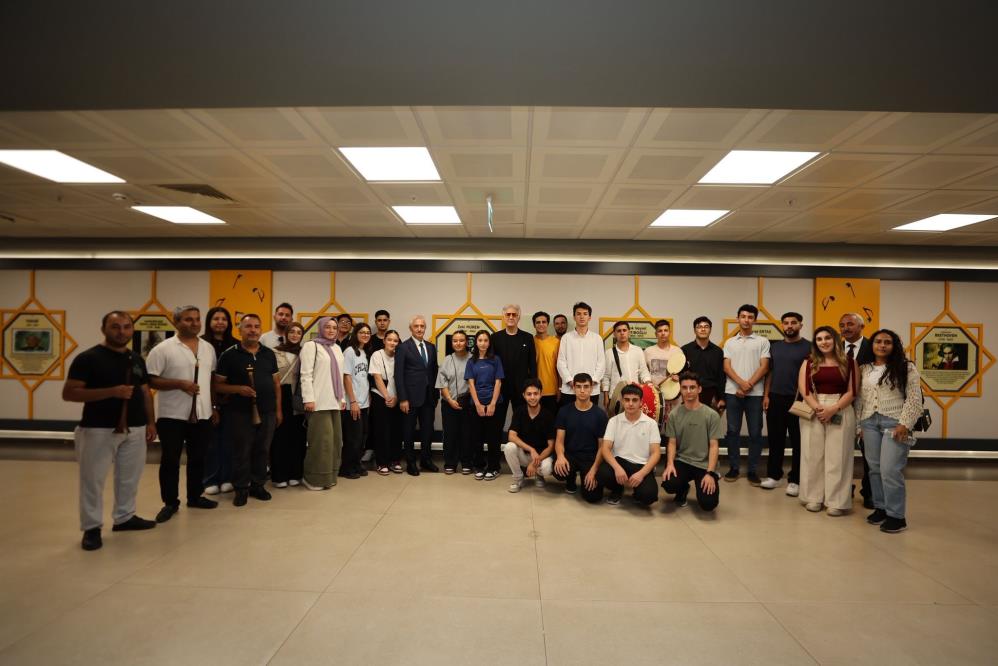 Şahinbey konservatuarı Tamer Karadağlı’yı ağırladı - Manşet Haber