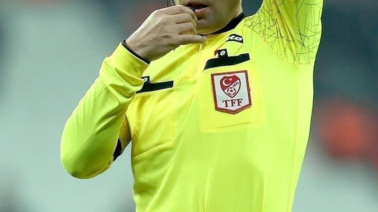 Türk futbolunda bahis depremi: 17 hakem ve 2 kulüp başkanı gözaltında - Manşet Haber