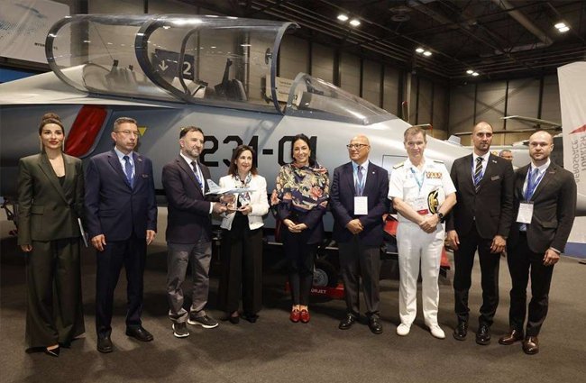 İspanya Savunma Bakanı Robles'ten Hürjet açıklaması!