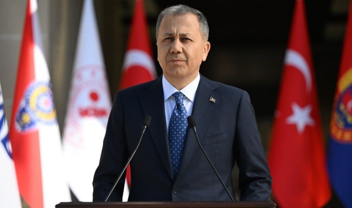 Bakan Yerlikaya duyurdu: Ankara'da 525 torbacı gözaltına alındı!