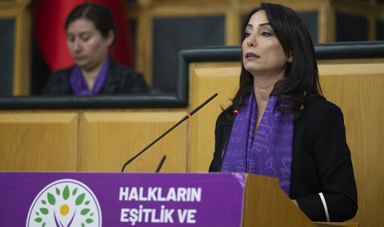 'Amerika'nın uşağı' yanıtı: 'O çamur döner size bulaşır'