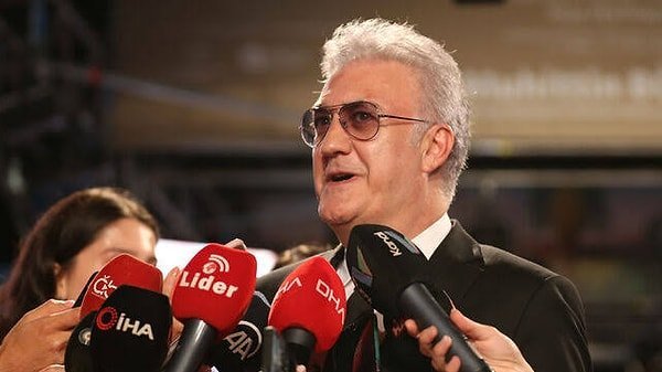 Tamer Karadağlı'ya 'Yılın Başarılı Bürokratı' ödülü verildi