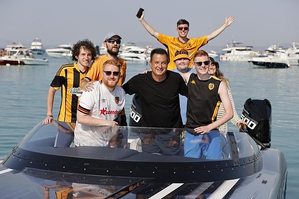 Acun Ilıcalı’dan İngiliz taraftarlara Türkiye turu - Manşet Haber