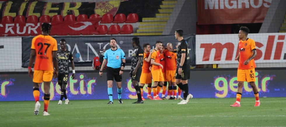 Süper Lig: Göztepe: 1 - Galatasaray: 3