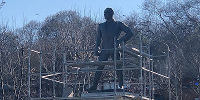 Türkiye'nin ilk Atatürk Anıtı onarılıyor