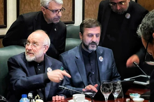 abd-ile-masaya-oturan-iran-hey-19740564-7119_1_m