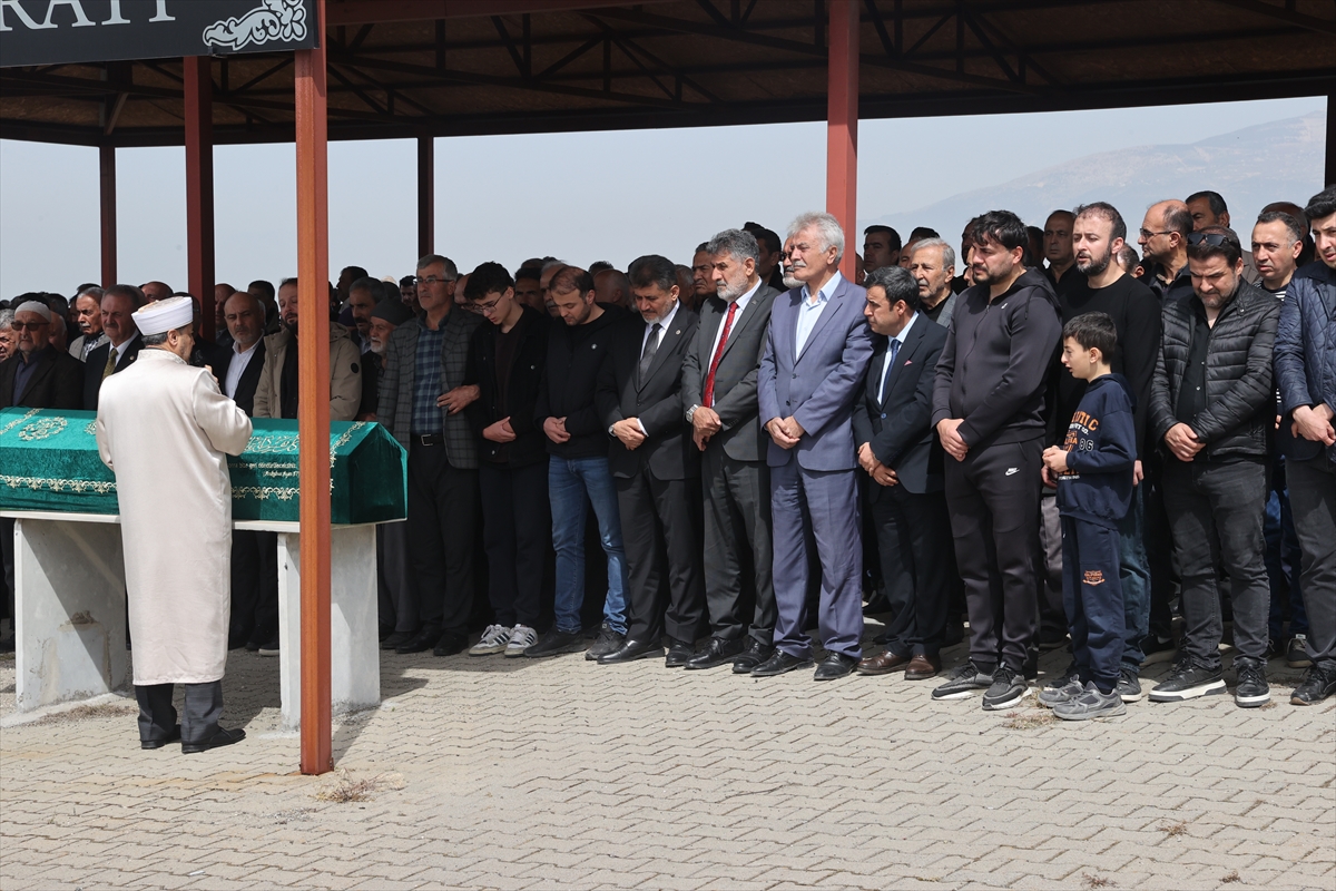 AA-20260416-41119972-41119965-KAHRAMANMARASTAKI_OKUL_SALDIRISINDA_OLENLER_SON_YOLCULUGUNA_UGURLANIYOR