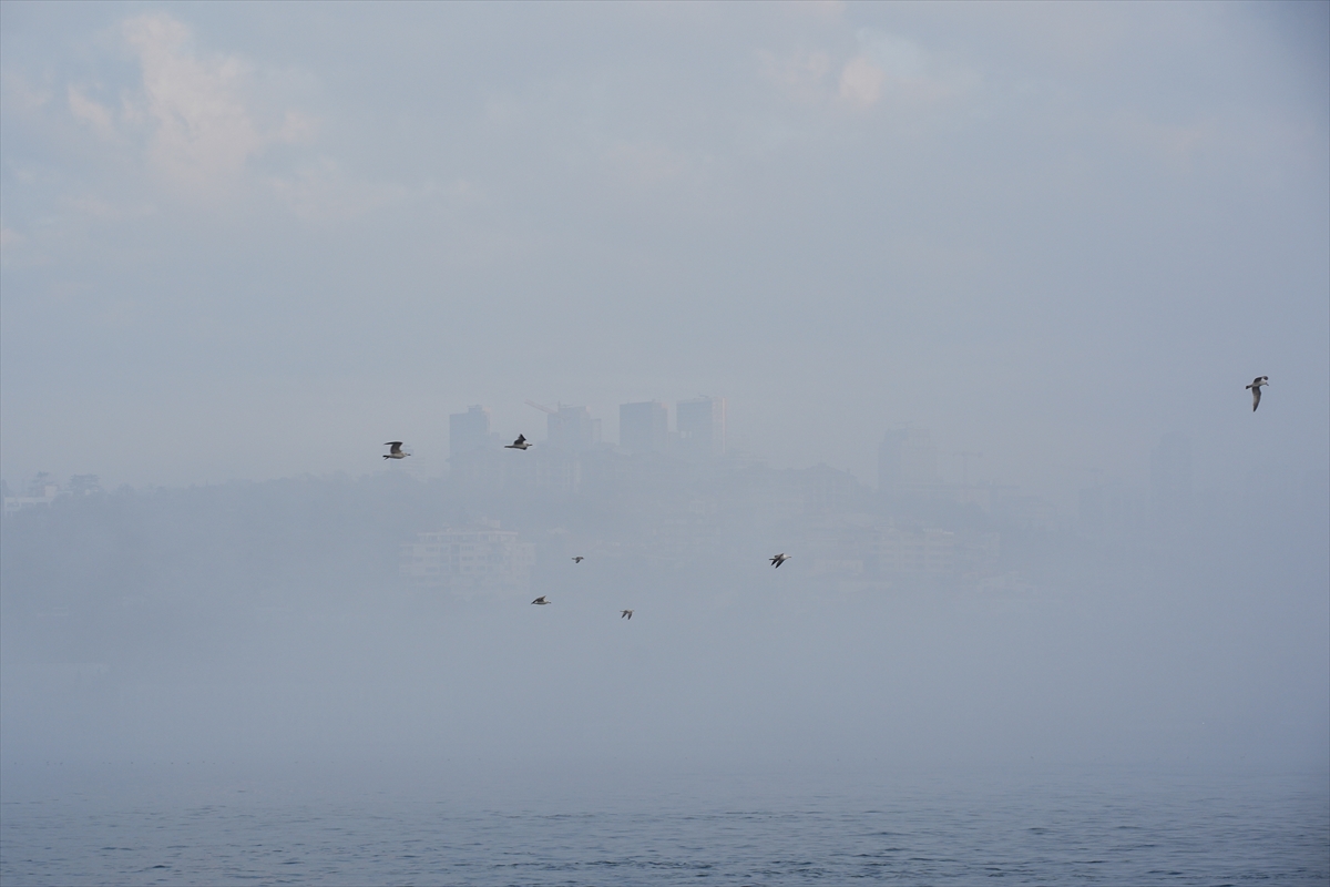 AA-20260419-41149136-41149135-ISTANBULDA_SABAH_SAATLERINDE_SIS_ETKILI_OLUYOR