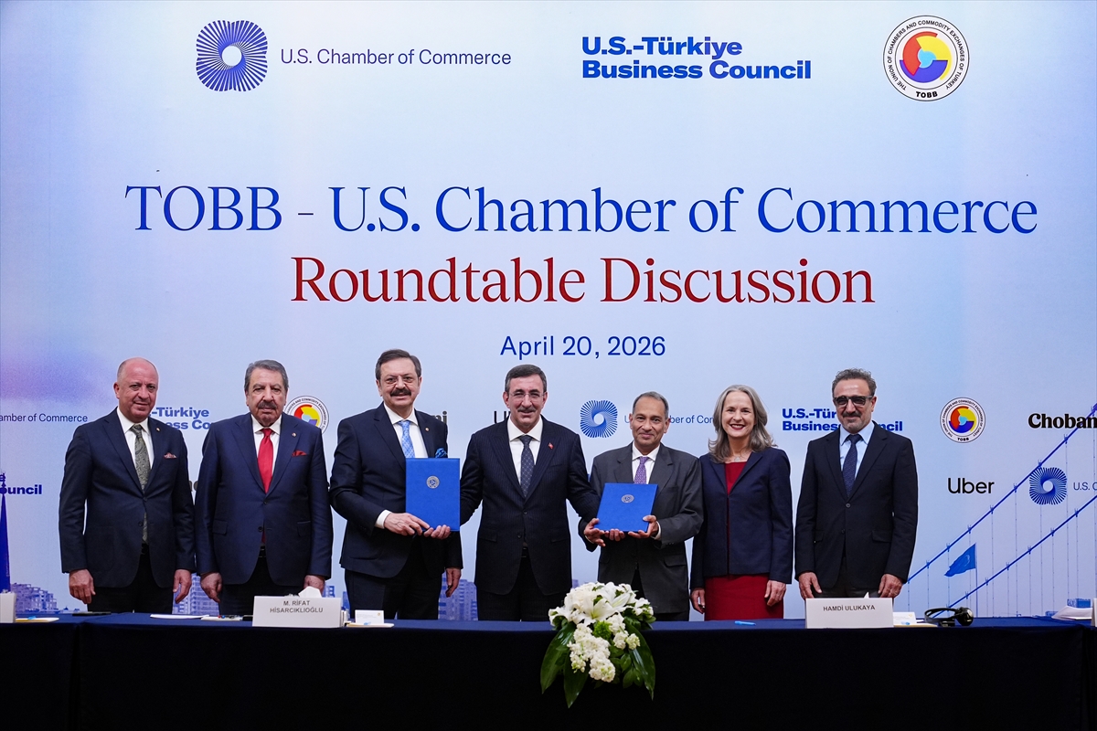 AA-20260421-41165742-41165732-CUMHURBASKANI_YARDIMCISI_YILMAZ_TOBBABD_TICARET_ODASI_YUVARLAK_MASA_TOPLANTISINDA_KONUSTU