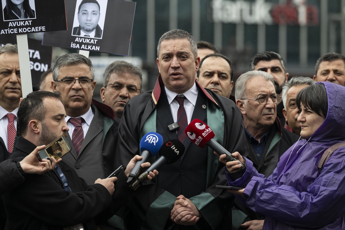 AA-20260504-41287219-41287211-TURKIYE_BAROLAR_BIRLIGI_AVUKATLARA_SIDDETE_KARSI_GUVENPARKTAN_MECLISE_YURUDU