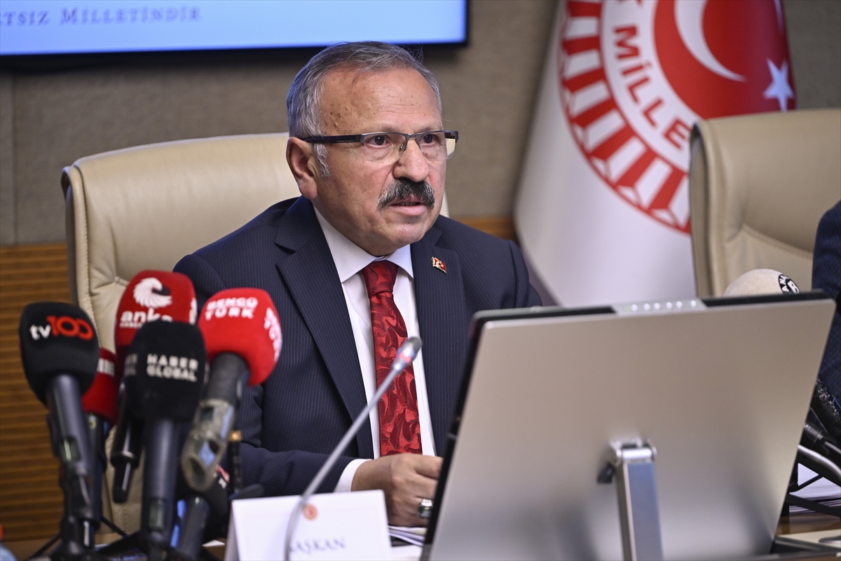 AA-20260513-41372796-41372791-TBMM_OKUL_SALDIRILARININ_NEDENLERINI_ARASTIRMA_KOMISYONU_AKADEMISYENLERI_DINLEDI