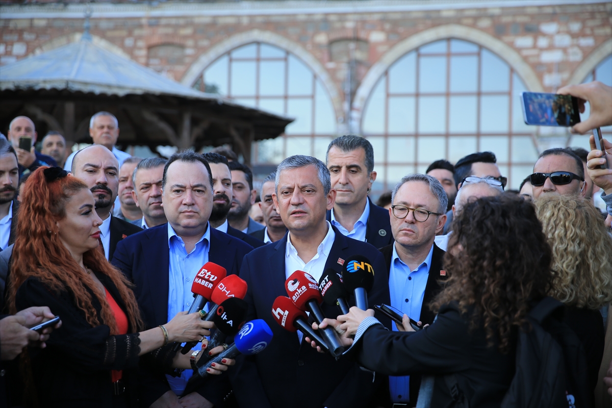 AA-20260527-41505253-41505250-CHP_TBMM_GRUP_BASKANI_OZEL_MANISADA_BAYRAM_NAMAZI_SONRASI_KONUSTU