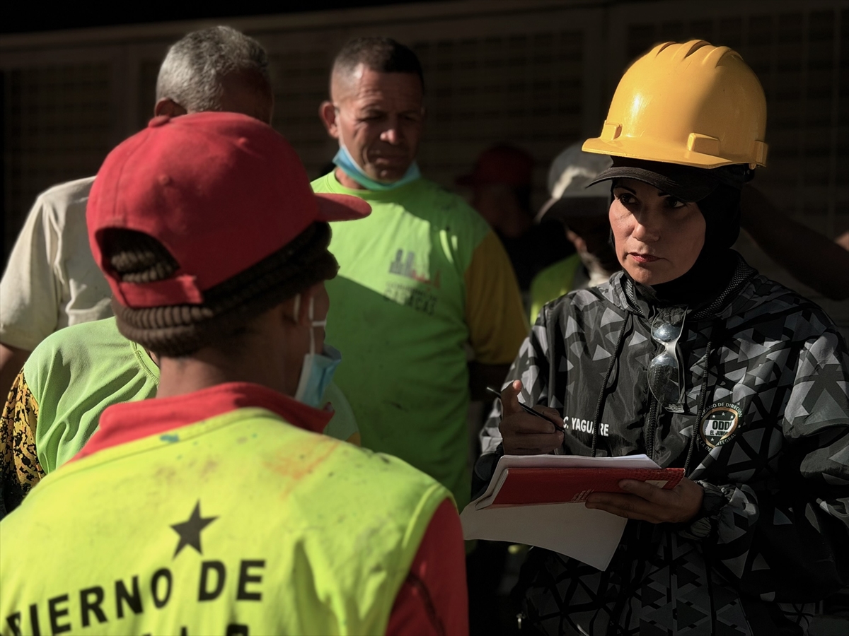 AA-20260702-41847937-41847931-VENEZUELANIN_EL_JUNQUITO_BOLGESINDE_CIFTE_DEPREMIN_ARDINDAN_CALISMALAR_SURUYOR