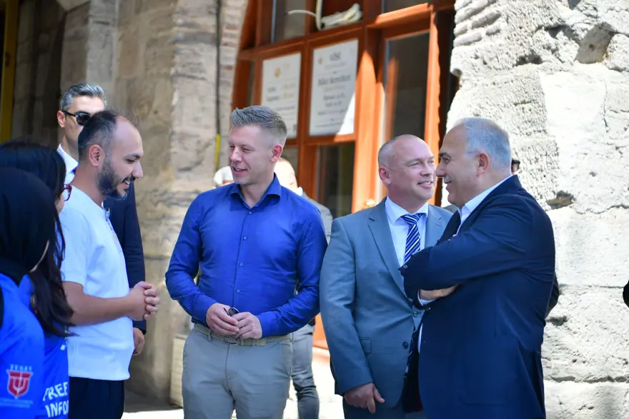 Macaristanfatihbel-929461