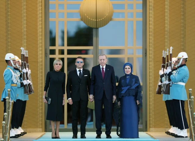 bestepede-resepsiyon-erdogan-c-20028828-8675_1_m