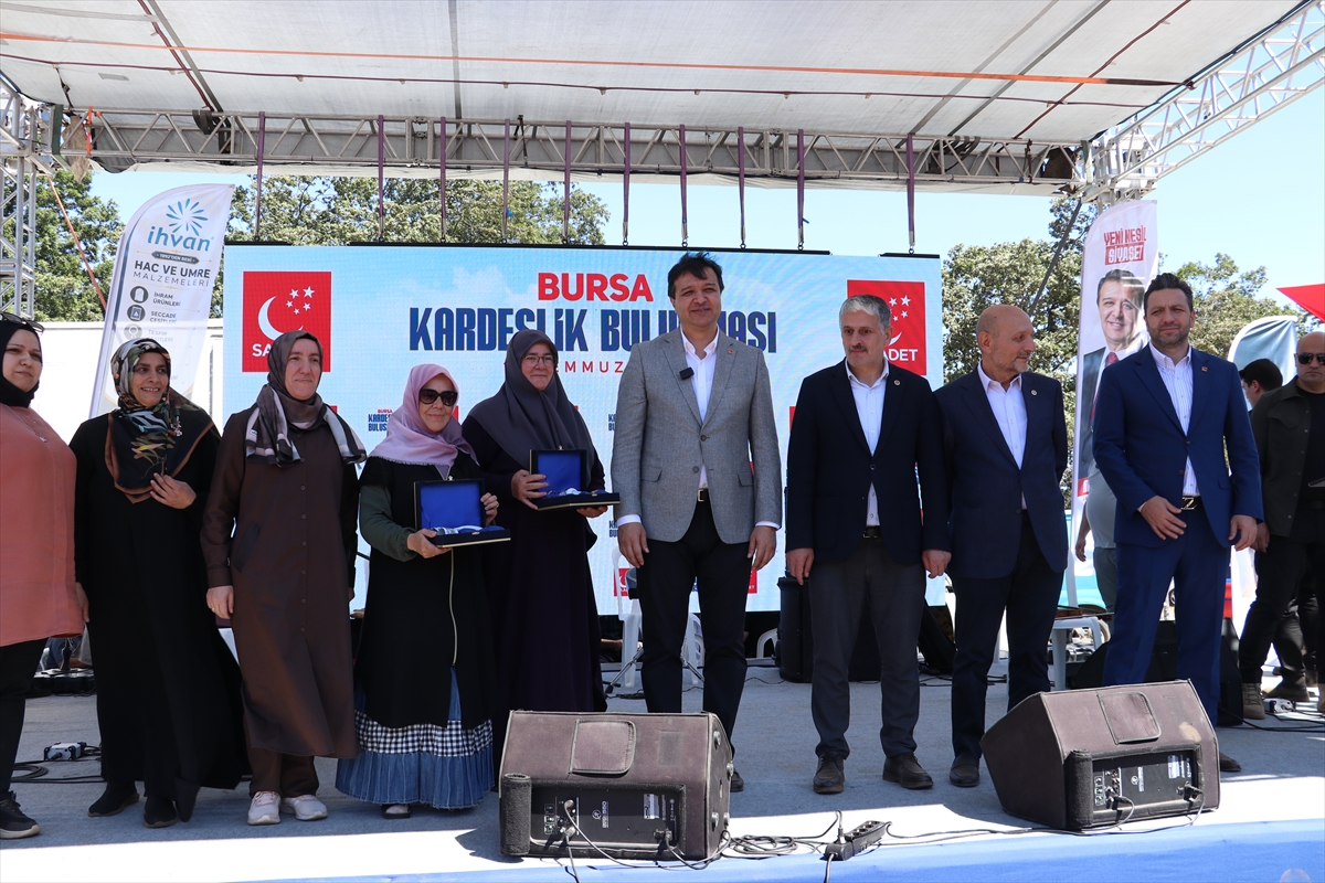 AA-20260712-41959072-41959070-SAADET_PARTISI_GENEL_BASKANI_ARIKAN_BURSADA_KARDESLIK_BULUSMASI_PROGRAMINA_KATILDI