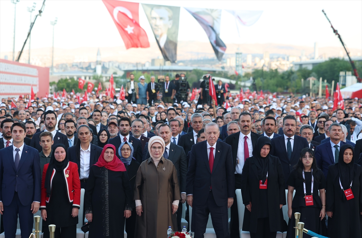 AA-20260715-41984602-41984601-CUMHURBASKANI_ERDOGAN_10_YILINDA_15_TEMMUZ_IRADE_BIZIM_ZAFER_BIZIM_PROGRAMINA_KATILDI