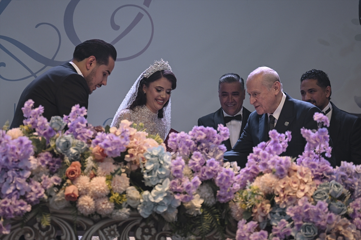 AA-20260807-42164978-42164975-MHP_GENEL_BASKANI_BAHCELI_NIKAH_SAHIDI_OLDU