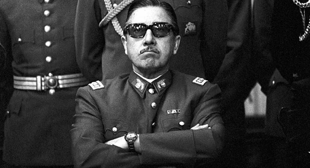 EmDXMf_XEAASgli