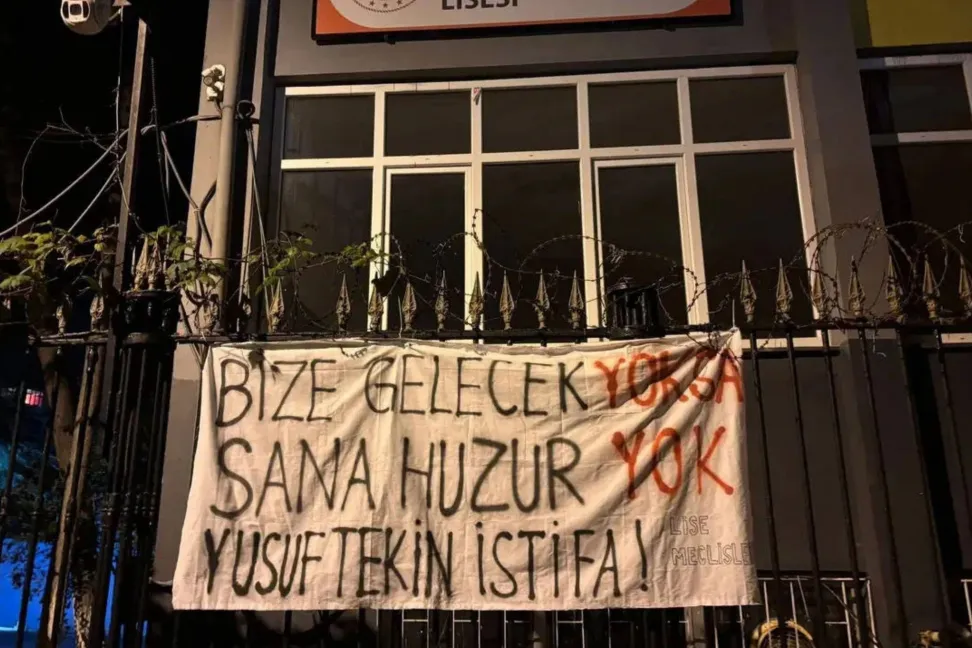 tekin.jpg