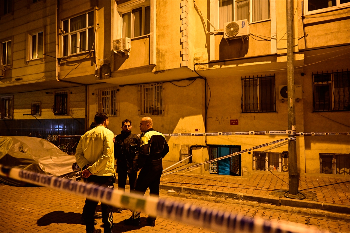 AA-20261027-42874916-42874912-BAHCELIEVLERDE_TEMELINDE_COKME_YASANAN_IKI_APARTMAN_BOSALTILDI