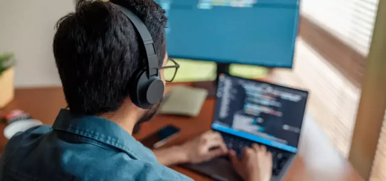 Malezya’dan enerji krizine karşı hamle: Kamuda uzaktan çalışma