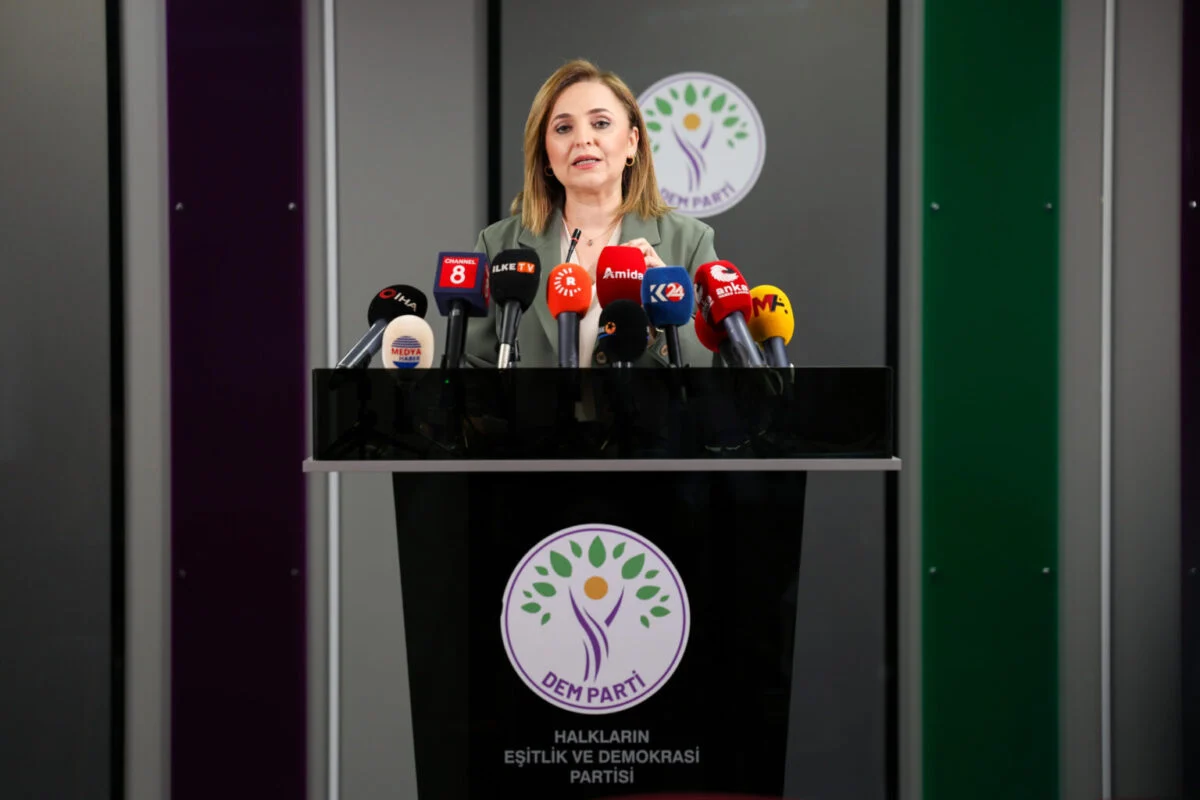 CHP’nin çağrısına DEM Parti’den yanıt: “Gündemimizde yok"