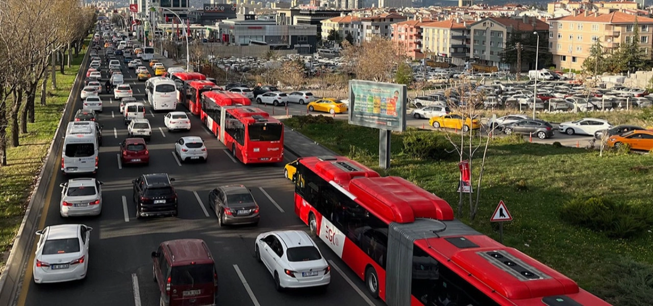 Ankara yaşanamaz hale geldi: Mansur Yavaş eleştirilerin odağında
