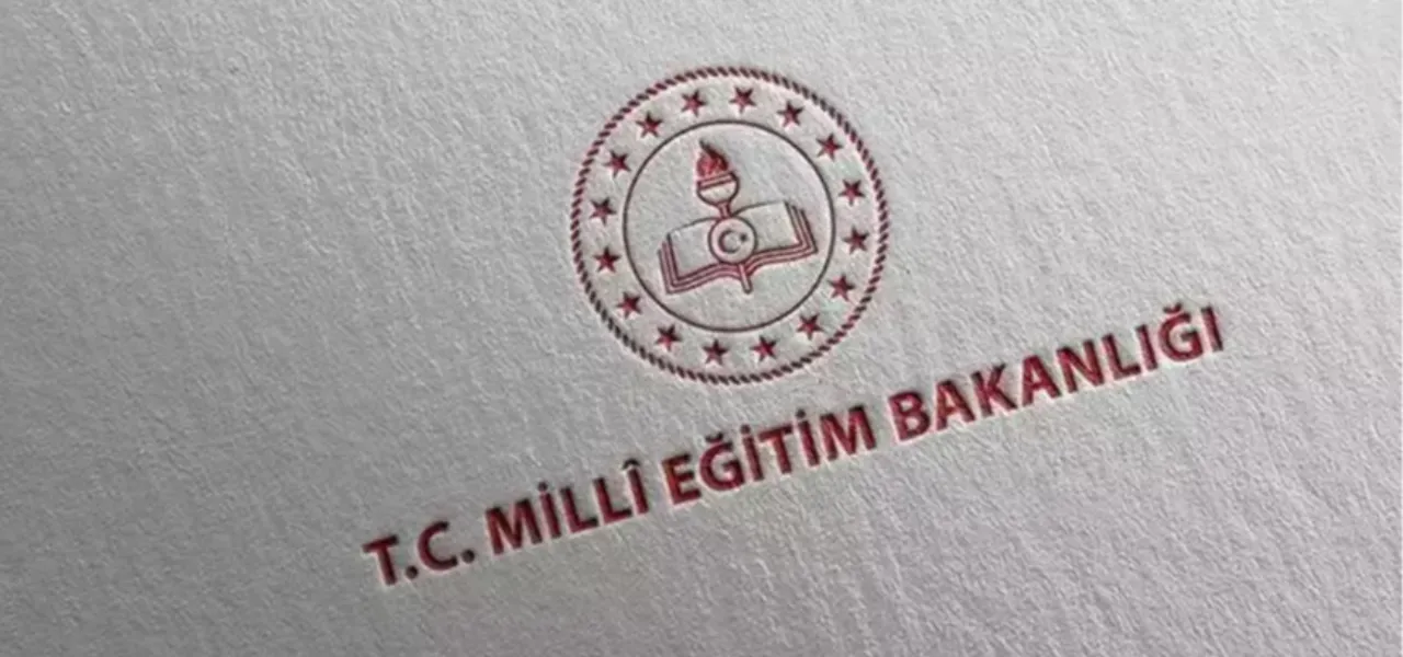 Milli Eğitim Bakanlığı’ndan liselilere “15 Temmuz” paneli