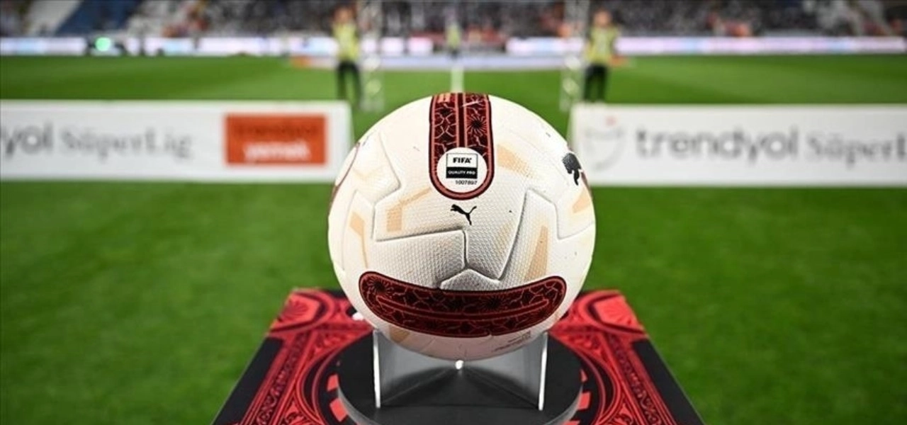 Süper Lig’de makas açıldı: Zirve uçuyor dip kaynıyor