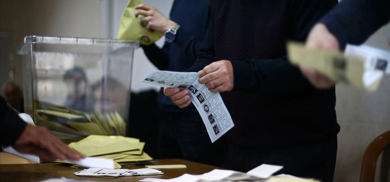 Seçimlere katılacak parti sayısı 41 oldu