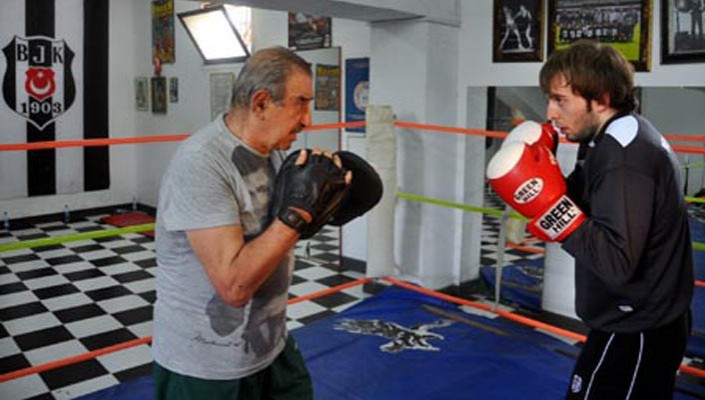 Türk boksu yasta: Yurdakul Güleren hayatını kaybetti