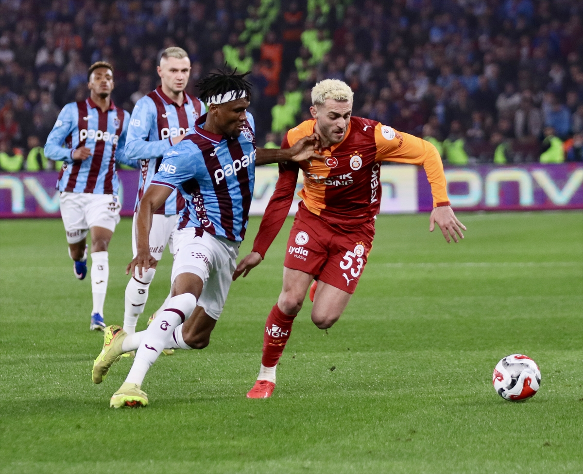 Trabzonspor, evinde Galatasaray'ı 2-1 mağlup etti