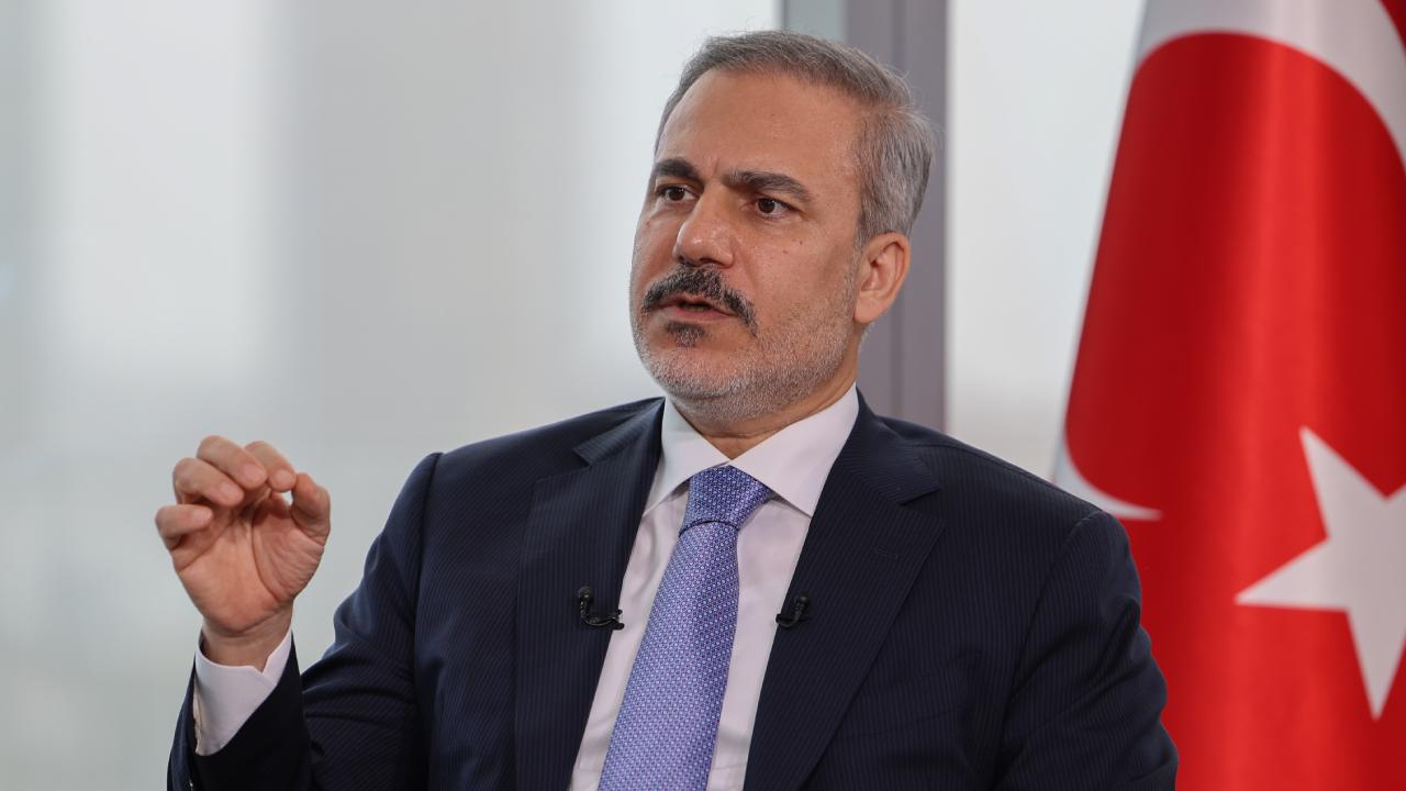 Bölgesel savaş gündemi: Fidan ve Şeybani görüştü