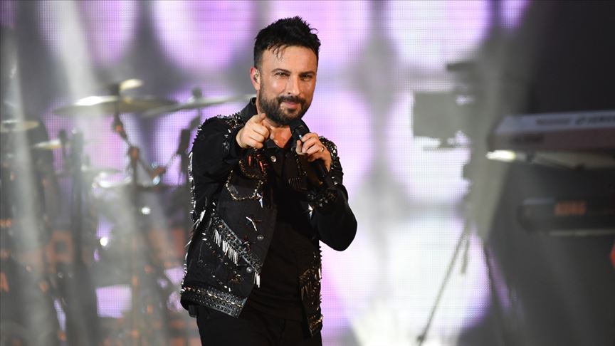 Tarkan’dan bomba sinyal: Milli takıma yeni marş