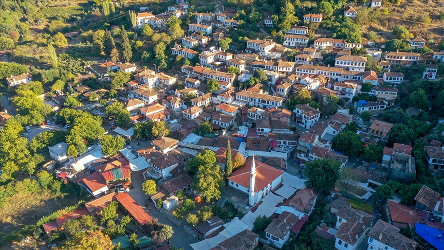 Nüfusu 2 binin altındaki belediyeler köy statüsüne alınacak