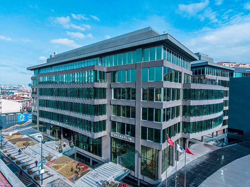 Üsküdar Belediyesi’ne rüşvet operasyonu: 20 gözaltı