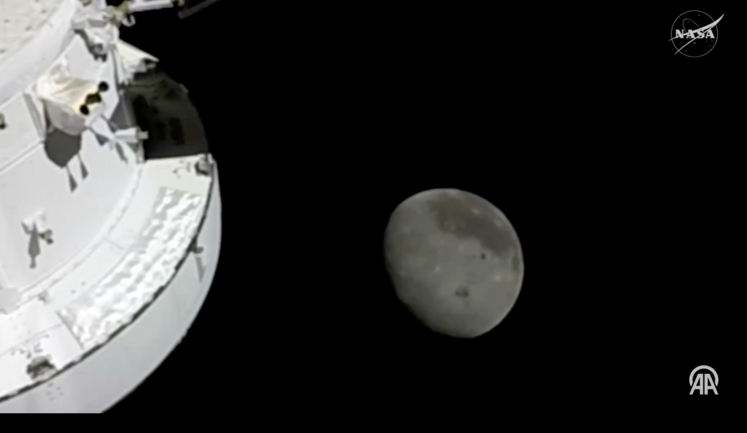 Tarih yazıldı: İnsanlık uzayda sınırı aştı